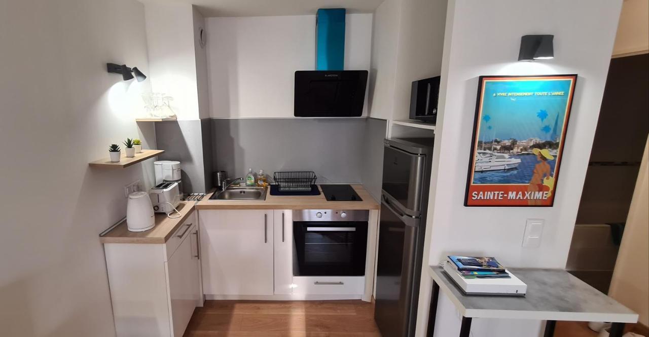 Appartement Le Christina T2 climatisé avec parking et Wifi à Sainte-Maxime Extérieur photo